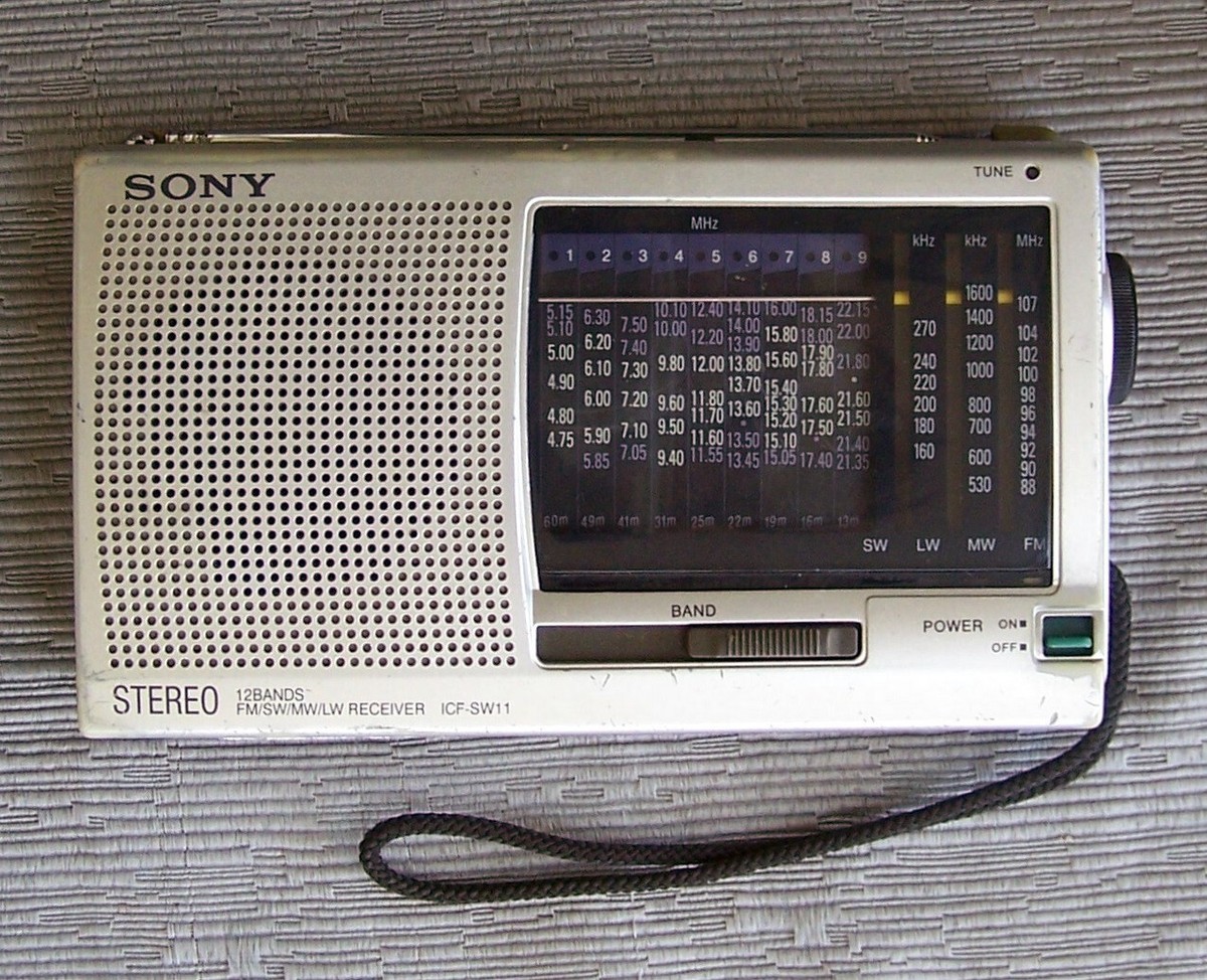 Radio SONY ICF-SW11 Analog Tuning 12 BANDS LW/SW/FM/AM Receiver