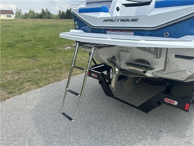 2025 Nautique G23  Masters Blue Metal Flake