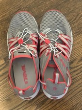 teva water shoes womens 7.5