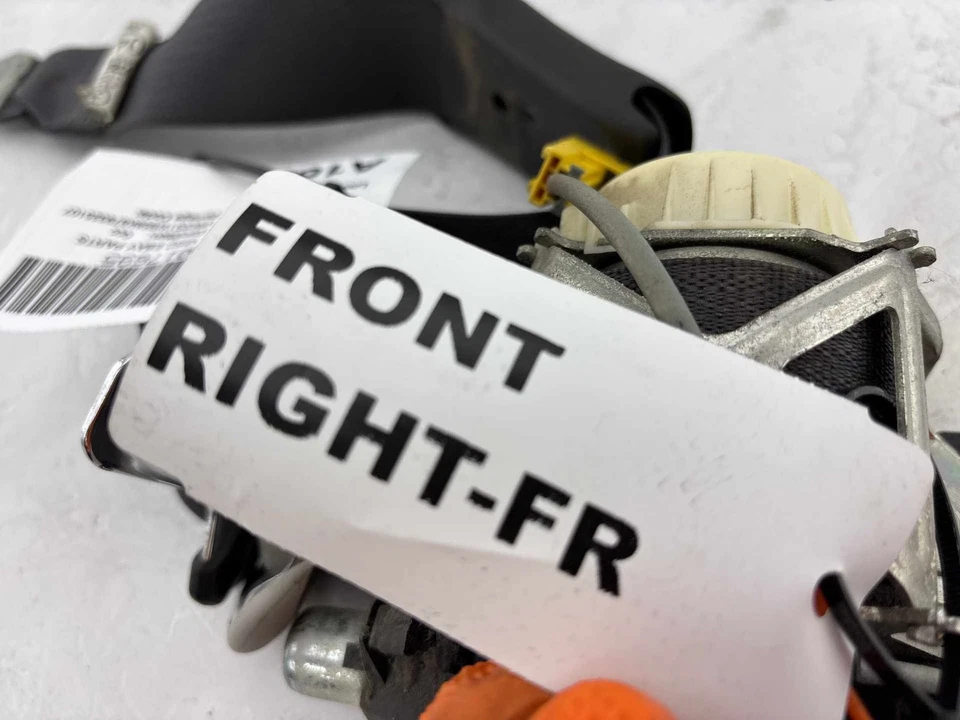 Chevrolet Impala 2006-2008 retractor de cinturón de seguridad delantero derecho del lado del pasajero OEM Foto 3 de 4