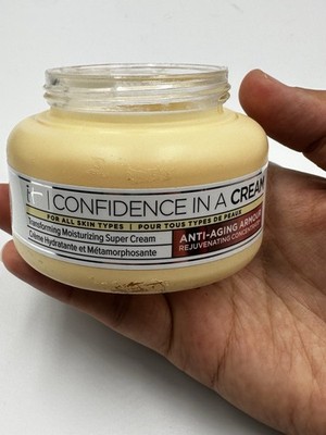 IT CONFIDENCE IN A CREAM-ANTI-AGING ARMOUR-TRANSFORMING MOISTURIZING SUPER CREAM