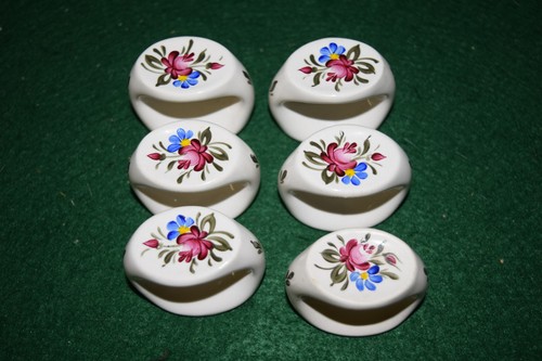 Vintage Lot of 9 Hungarian Kalocsa Porcelain Napkin Holder Rings & 4 Napkins - Picture 7 of 12