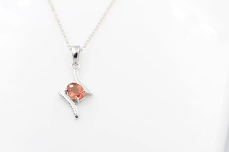 Pendente In Zaffiro Arancione Da 0,72 Carati In Argento 925 Collana Zaffiro - Immagine 2 di 4