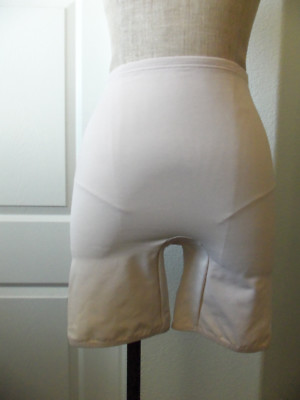 Vintage Flexees 3740 Nude Underwonder Control Long Leg Panty Shaper - XL