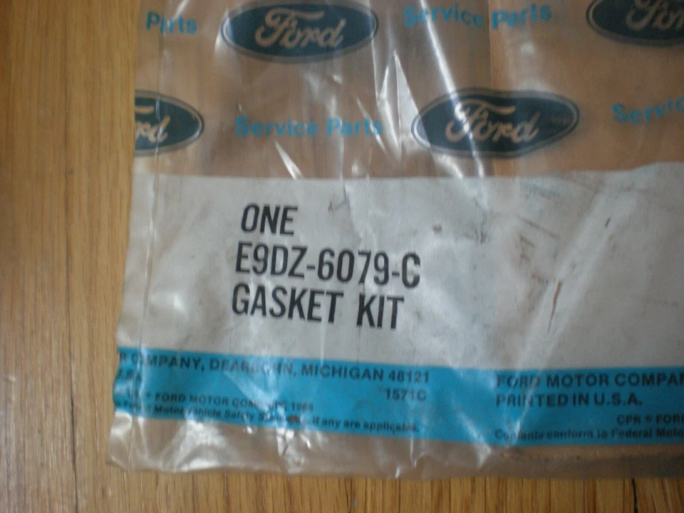 NOS 1989 1990 Lincoln Continental 3.8L Valve Grind Gasket Set E9DZ-6079-C - Image 2 of 2