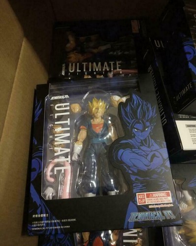 Dragon Ball Z SSJ Ultimate Fighter Goku Vegeta Germany | Ubuy