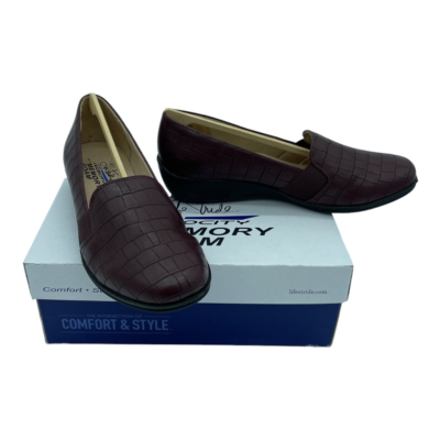 Life Stride Womens Isabelle Loafers Shoes Red Memory Foam Crocodile New