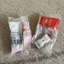 MK K4917ELWHI 20A 2 way emergency light switch module grid switch With Key
