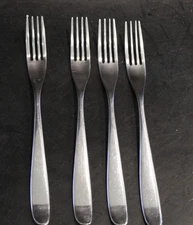 Studio William Olive Hazel 4 Salad Forks 7 1/2"