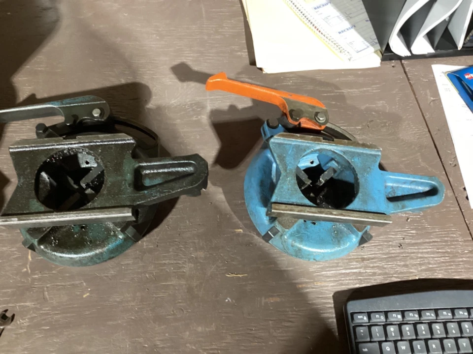 Lot of 2 Oster Quad II Slide-In Quick-Open 04354 Pipe Threading Head with Dies - Image 2 of 2