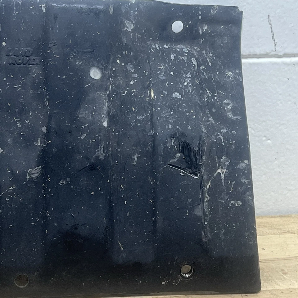 2005-2009 Land Rover Lr3 Front Engine Under Splash Guard Shield Cover OEM - Image 4 of 4