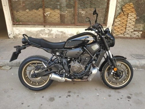 Equipaje portaequipajes para rieles de pasajeros Yamaha XSR700 2016-2025 Foto 3 de 4