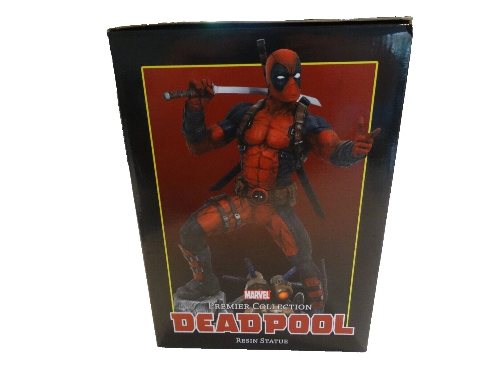 Figuras de acción Diamond Select Deadpool y accesorios