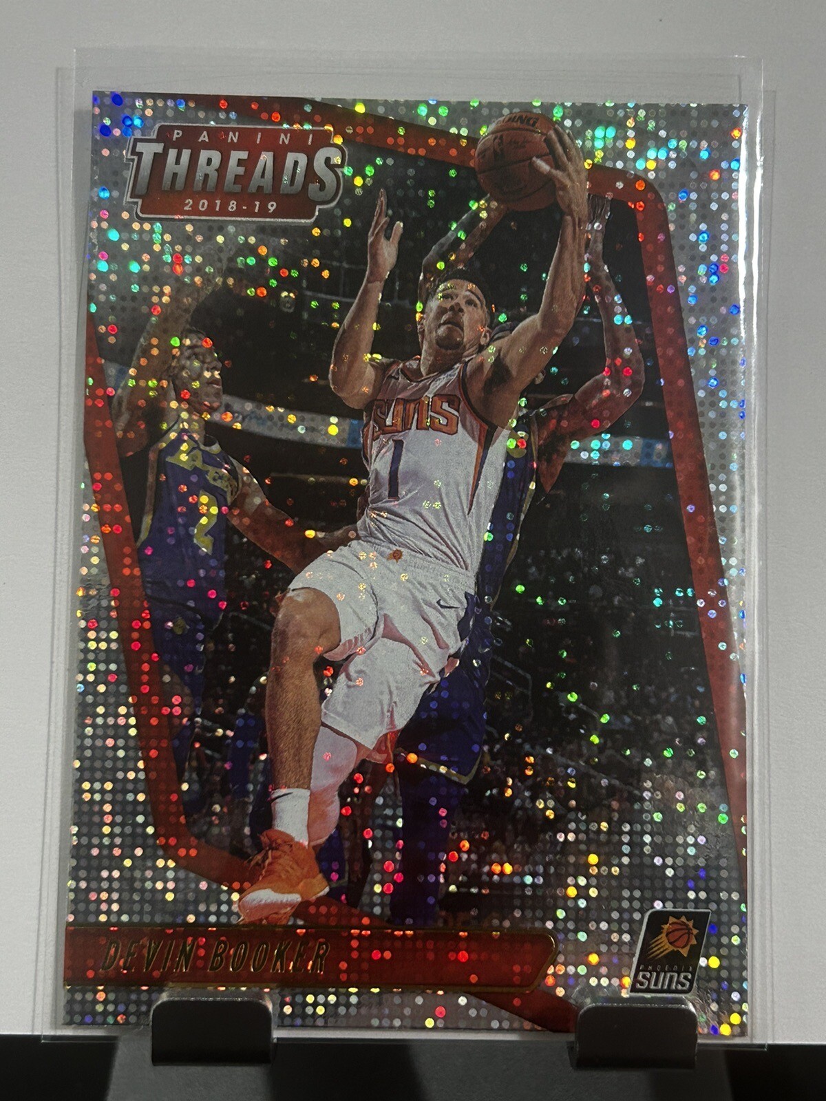 2018-19 Panini Threads Devin Booker 83 Dazzle Phoenix Suns