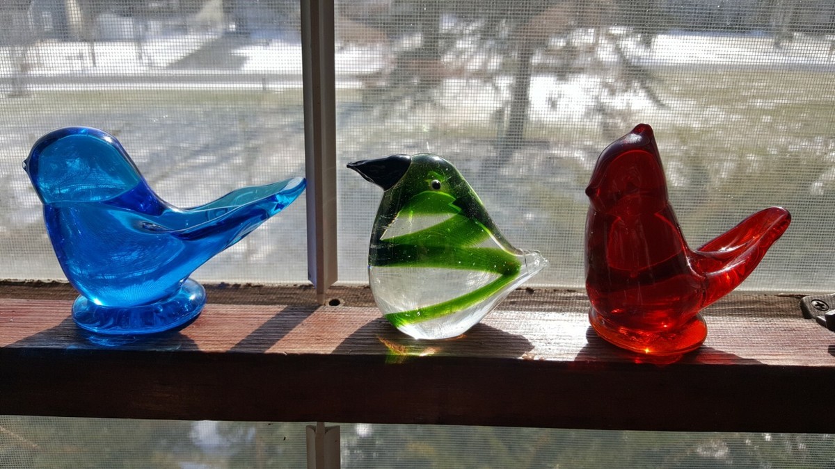 Leo Ward & W Ward Signed & Dated Solid Glass Blue Bird & Cardinal