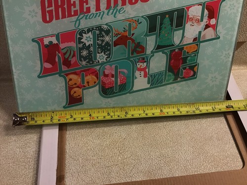 Glass Cutting Board "GREETINGS FROM THE NORTH POLE" 11 3/4 x 7 3/4 Inches - Picture 5 of 6