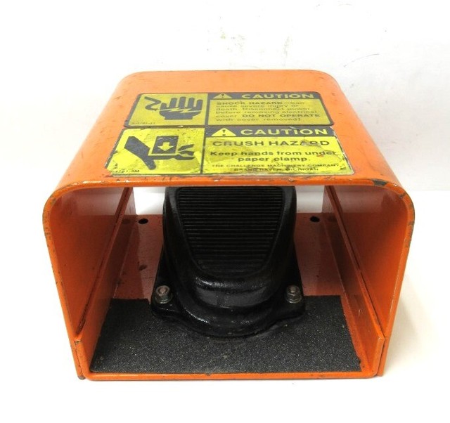 LINEMASTER CLIPPER 635S FOOT SWITCH, 15/10 AMPS, 125/250