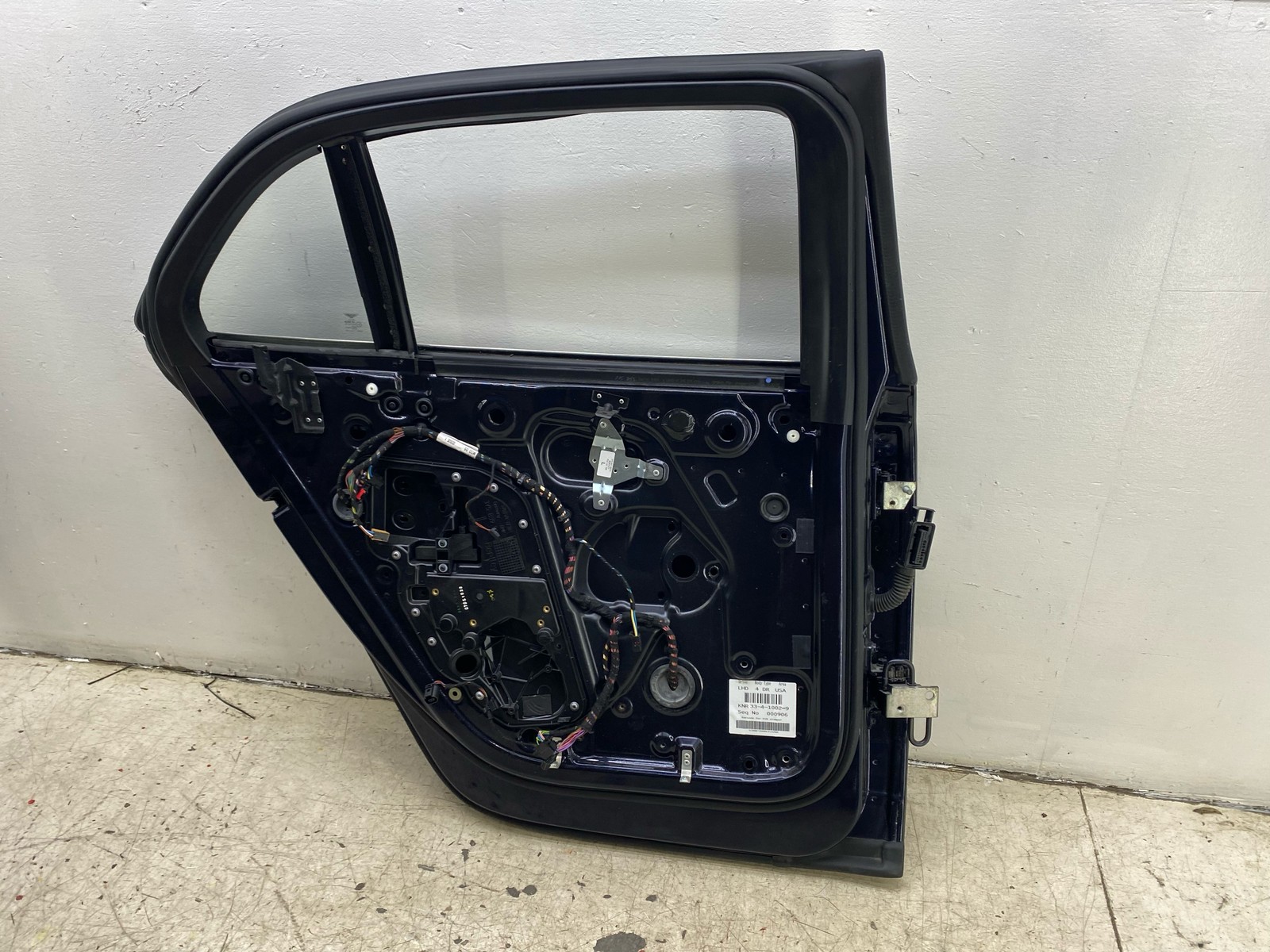2010-2020 BENTLEY MULSANNE OEM REAR LEFT DRIVER SIDE DOOR SHELL