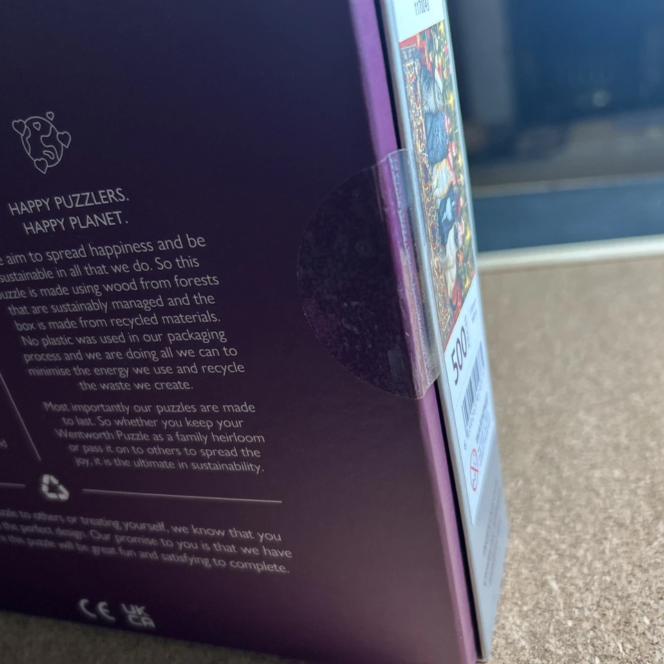 New Wentworth Wooden Jigsaw Puzzle Cats in Christmas Hats 500 Pieces Cat Puzzle - Image 3 of 4