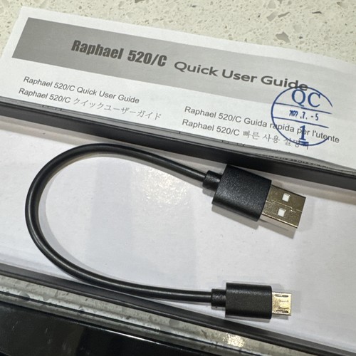 Lightweight Raphael 520C Stylus for Surface - Durable Aluminum with Fast Charge - Picture 5 of 7