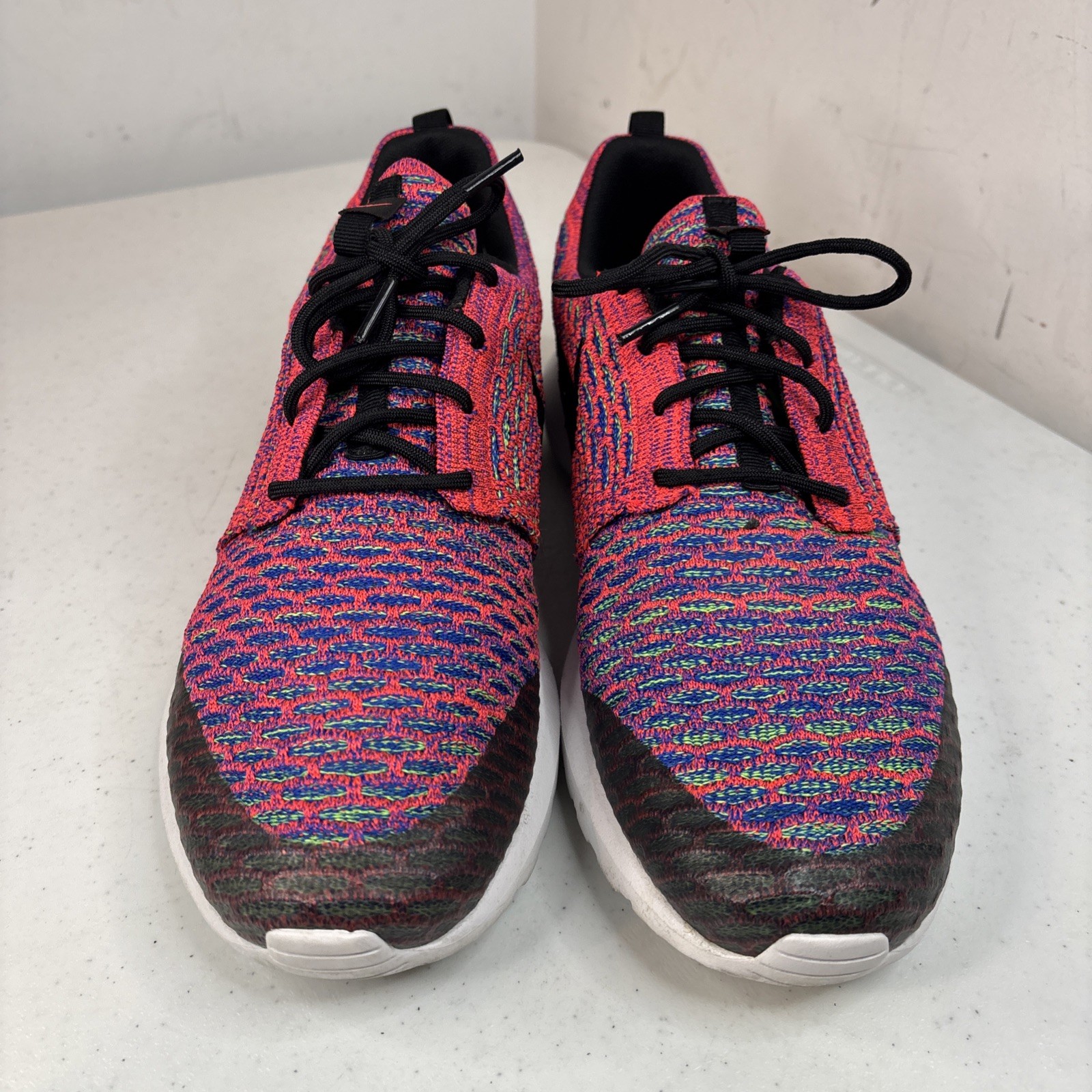 NIKE ROSHE RUN FLYKNIT BRIGHT CRIMSON MULTI 816531-600 SIZE MENS 10.5 SHOES