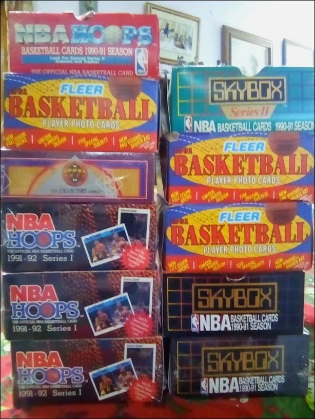 HUGE LOT: 100 Unopened Basketball Cards in Factory Sealed Packs of NBA Cards - Image 2 of 4
