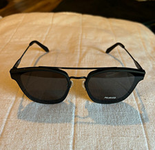 QUAY Getaway Polarized Square Sunglasses Black Frame w/ Black Lenses