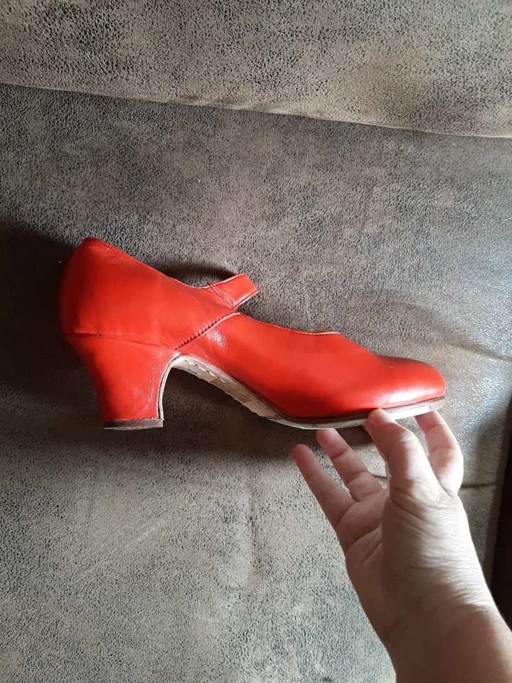 Chaussures Flamenco Rouges, Pointure 39 TBE - Photo 3/3