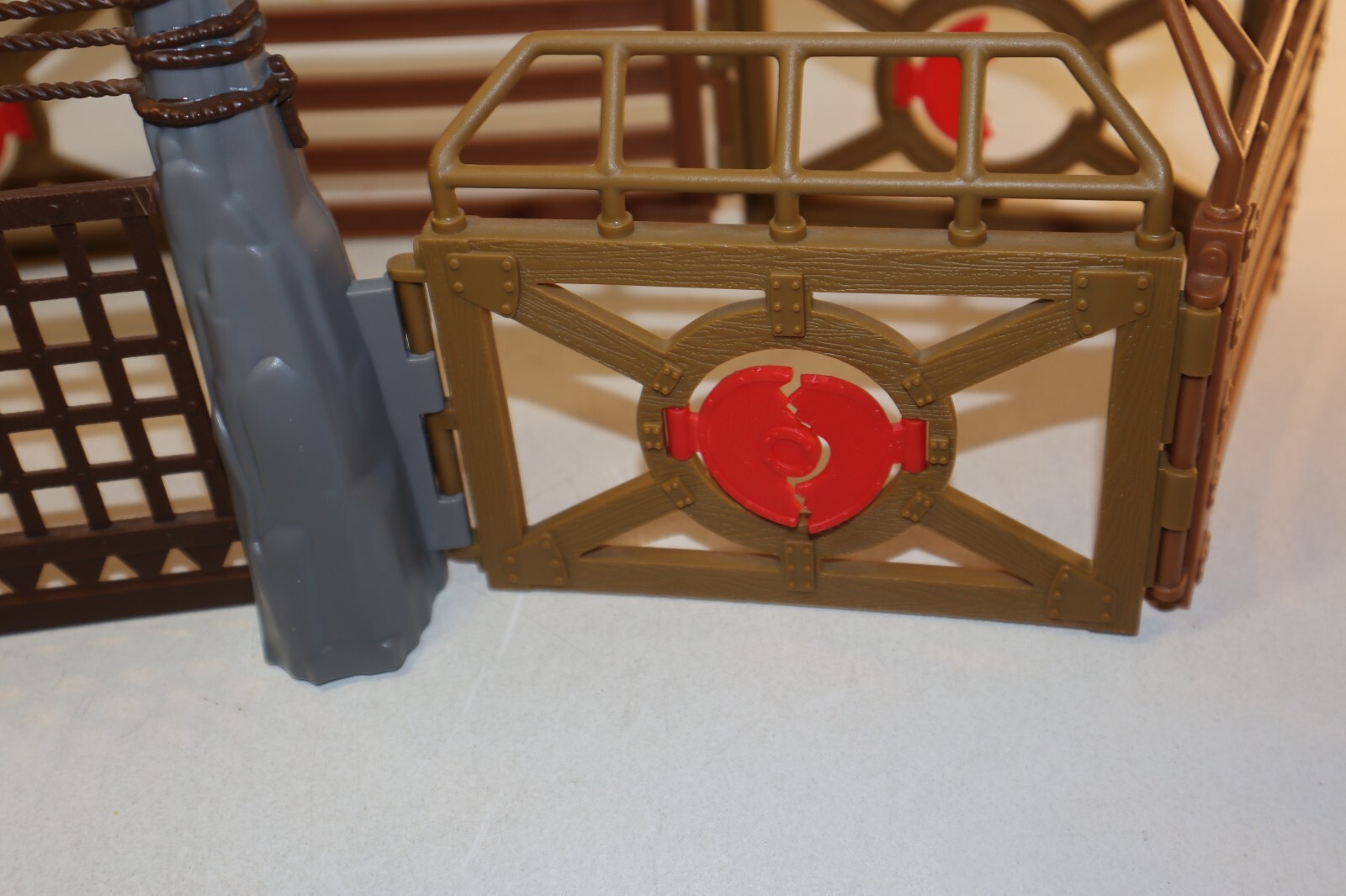 Picture 3 of 4