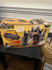 Batman Begins Transforming Gotham Play Set with 9 Action Stations Mattel
