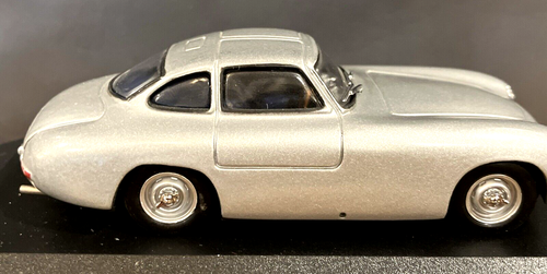 MAX MODELS MERCEDES 300SL CARACCOLA 1952 LE MANS 1/43 RACE CAR - Picture 8 of 18