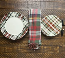 Pottery Barn 9 Piece DENVER Plaid Dinner Set , 4 Dinner/ 2 Salad 1 Table Throw
