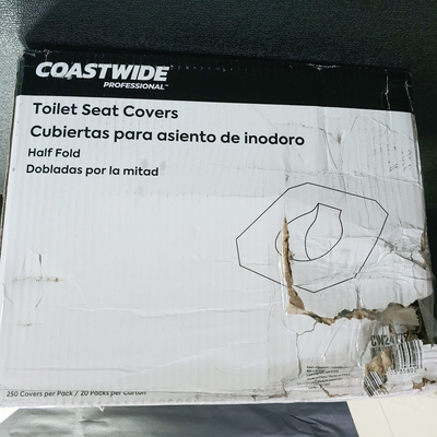 Case of 5000 Coastwide CW24775 Disposable Paper Half-Fold Toilet 