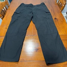 5.11 Tactical Series Men's Cotton Blend Black Cargo Utility Pants Size 36X32