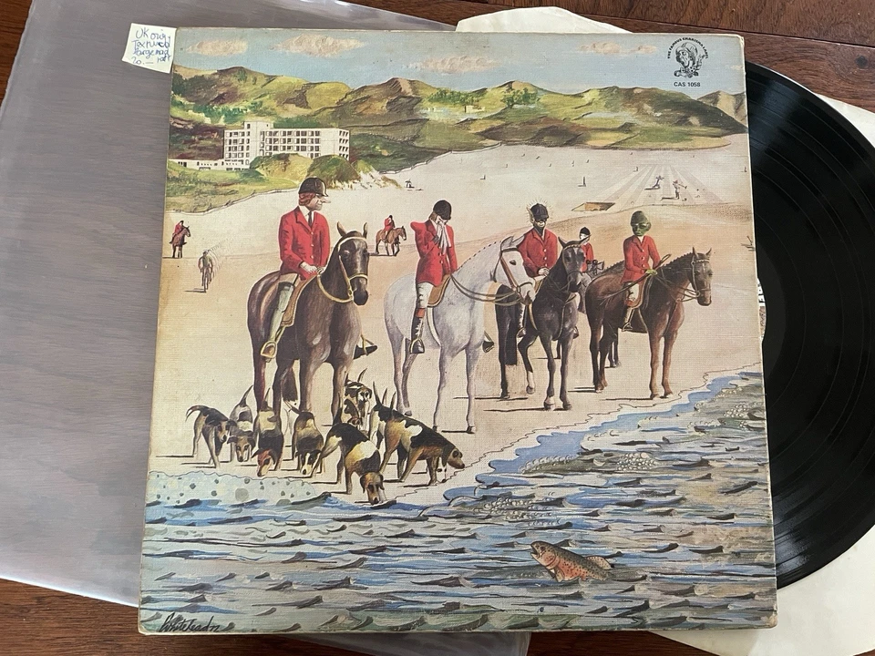 LP Genesis Foxtrot, Large Mad Hatter label, UK original textured sleeve CAS 1058 - Photo 3/4