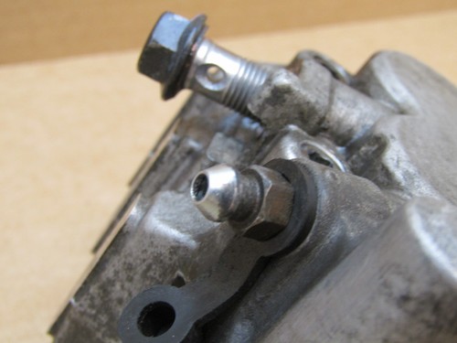 Aprilia RX 125 2024 2,408 miles front brake caliper (15025) - Picture 2 of 4