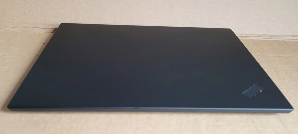 Lenovo ThinkPad P1 G2 · i7-9750H · 32GB · 1TB, Foto 4 von 5