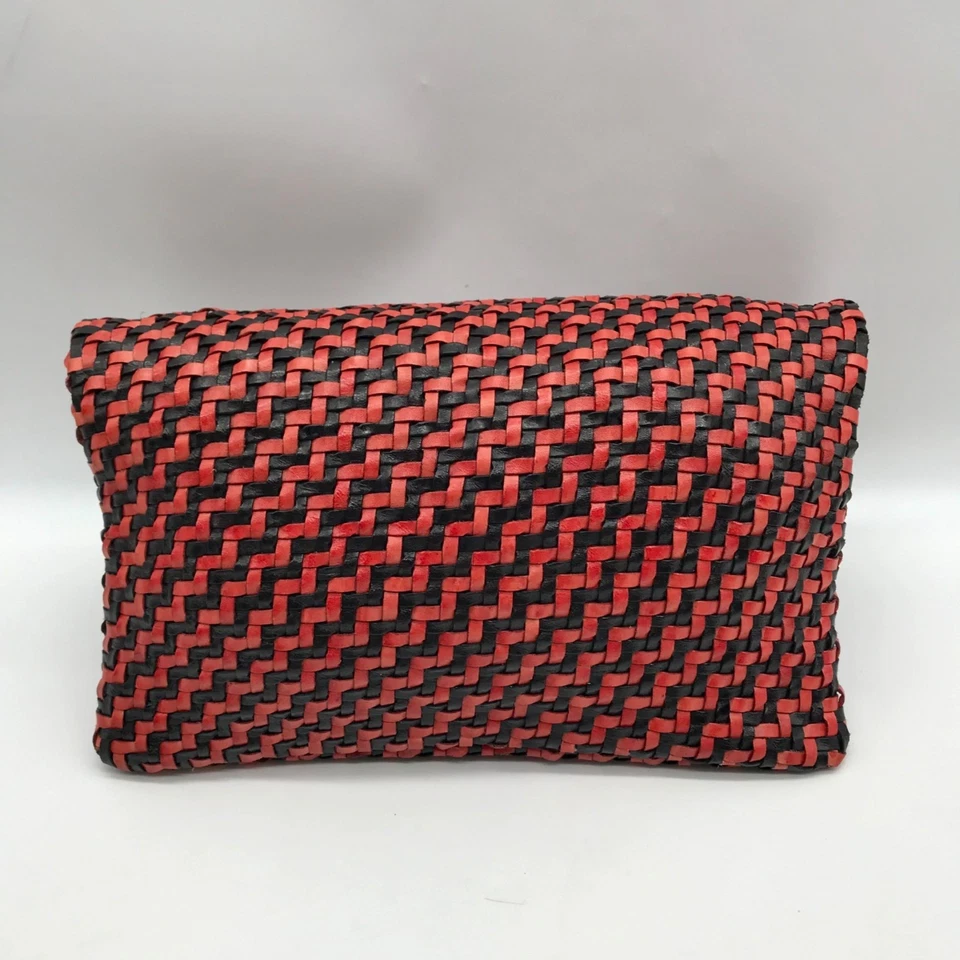 Clare V Red And Black Poppy Woven Zig-Zag Folover Clutch - Image 2 of 4