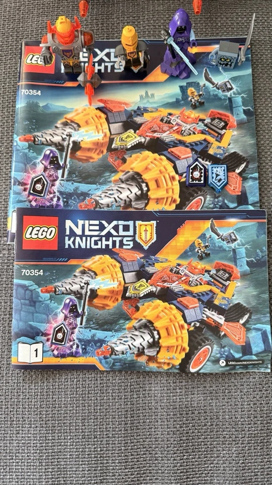 LEGO NEXO KNIGHTS 70354 Axls Krawallmacher Vollständig mit Anleitung und Figuren - Bild 2 von 4