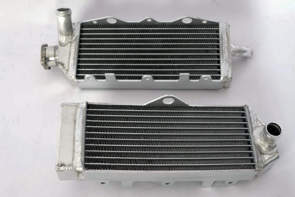 Aluminum Radiators For Suzuki  RM250 1988-1992 / 1989-1996 RMX250 1990 1991 1992 Foto 4 de 4