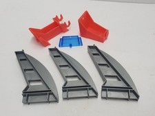 Vintage 1984 Remco Mantech Battlestation Laser II Parts Supports Window Mounts