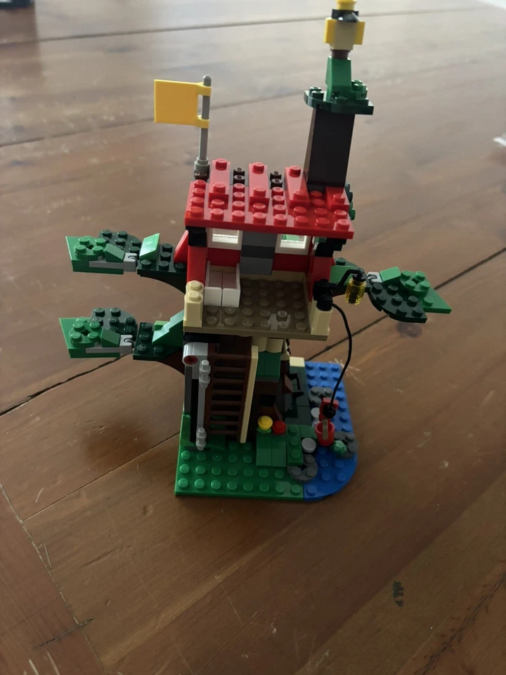 LEGO Creator 31053 Treehouse Adventures, foto 3 di 5