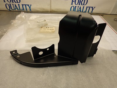mikiページです Kawasaki OEM NOS 49089-7044 Engine Shroud Cover Guard Some