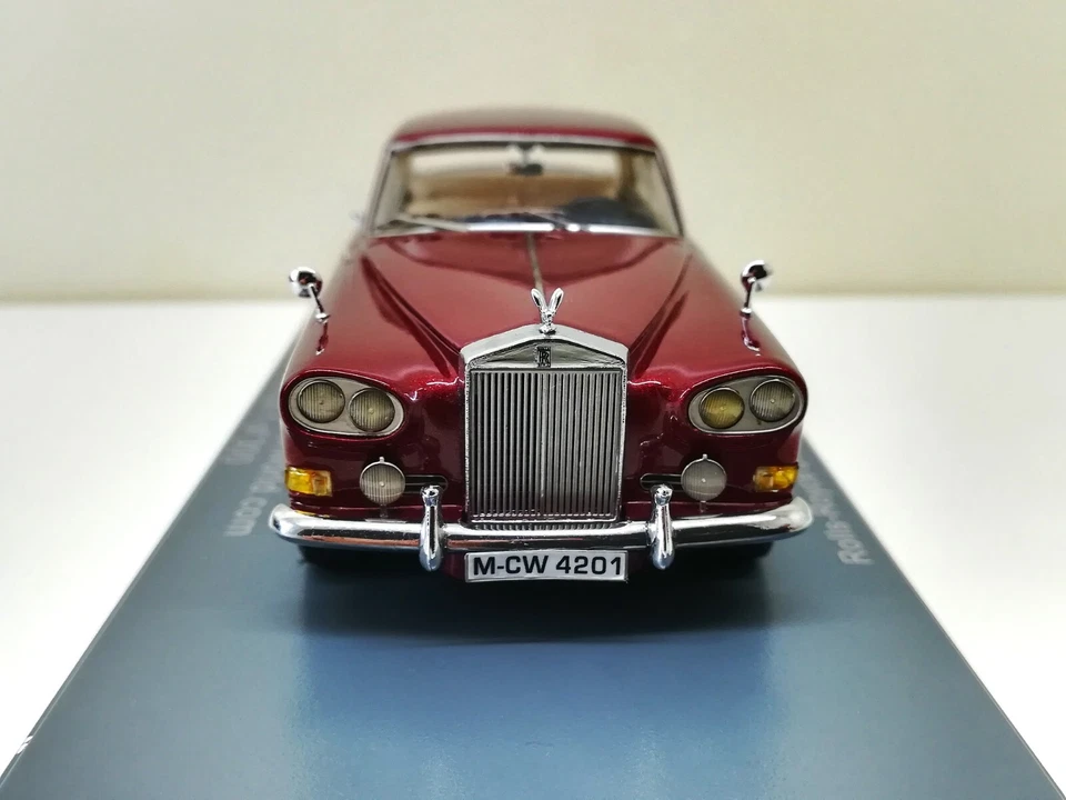 NEO 1:43 - ROLLS ROYCE Silver Cloud III Mulliner Park Ward FHC - 1965 - Immagine 4 di 4