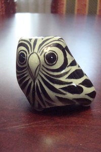Tonala-Mexico-Pottery-paperweight-owl-figurine-8