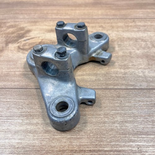 1970-73 HONDA CL100 CL 100 Scrambler / OEM TOP TRIPLE CLAMP TREE HANDLEBAR CLAMP - Picture 4 of 8