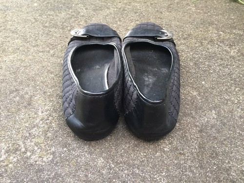 Cathy SLIP ON FLATS SIZE 7 - Picture 3 of 3