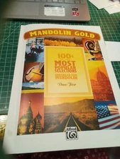 Mandolin Gold : 100+ of the Most Popular Selections Paperback Dan