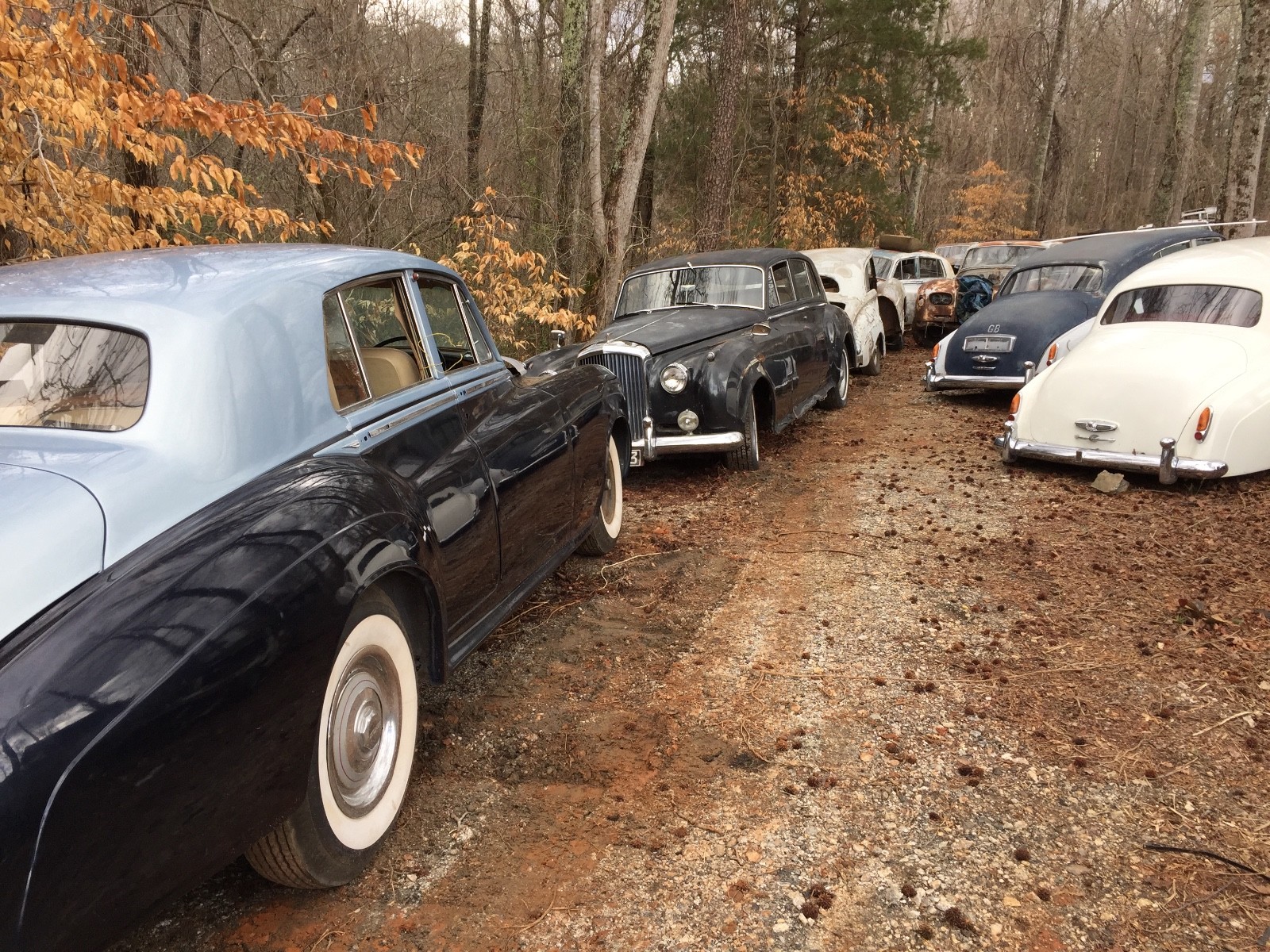 ROLLS ROYCE CLOUD PHANTOM BENTLEY TOOL TRAY. WORLDS LARGEST USED 46-65 INVENTORY