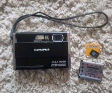 Olympus Stylus 1050SW 10.1MP Camera Black w/ xD Card  Battery